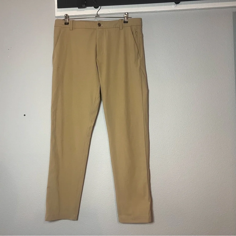 Lululemon Commission Pants Classic Men's Size 33 Khaki Tan Flaw